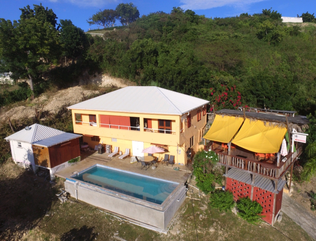 Paradise Properties - Paradise View   Property  Restaurant And Rental Accommodation 
