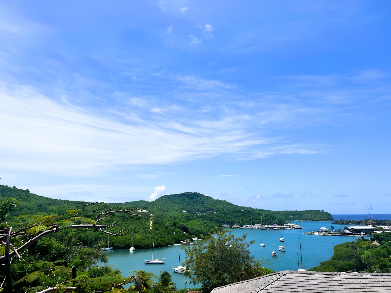 Paradise Properties - Flower Moon In Nelson's Dockyard - English Harbour 