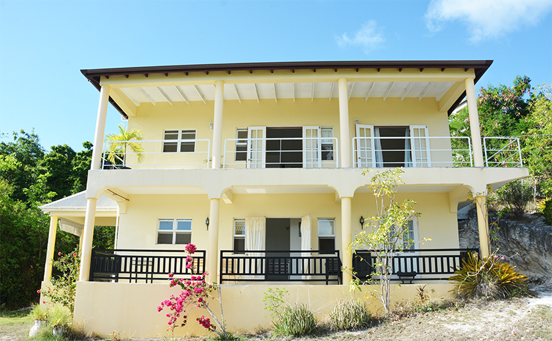 Paradise Properties - Carlisle Apartments Upstairs