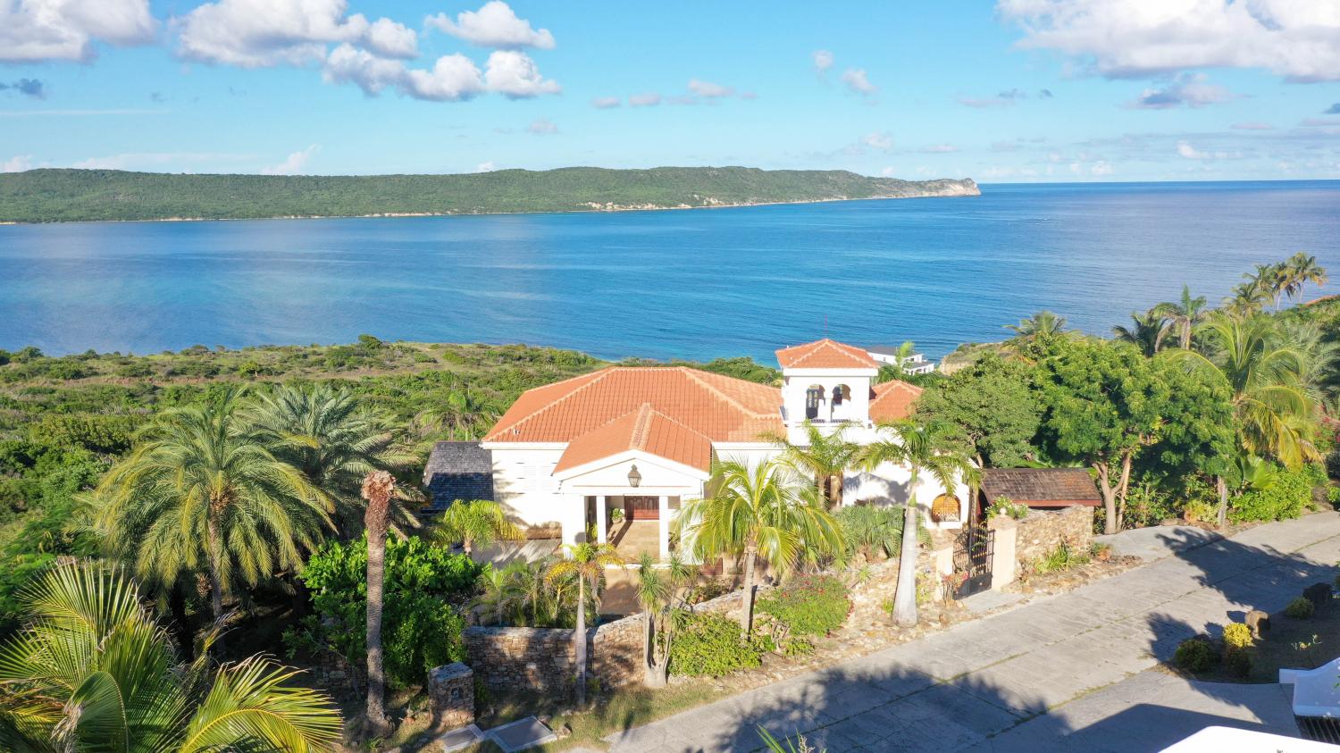 Paradise Properties - Villa Alize*
