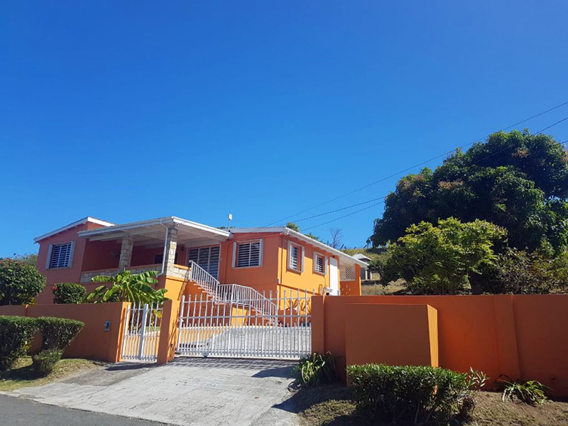 Paradise Properties - House Viviana
