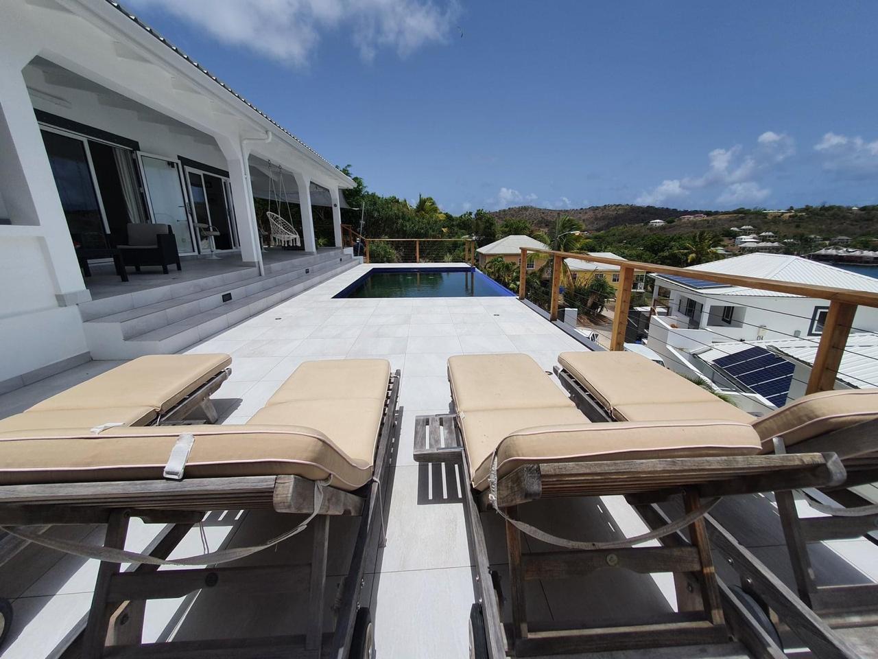 Paradise Properties - Energie - The White House