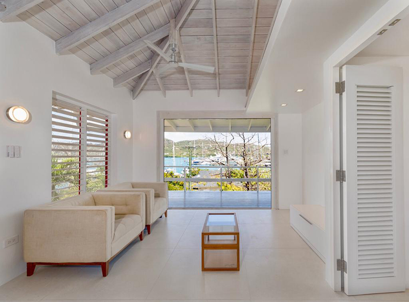 Paradise Properties - Falmouth Beach Apartment C2