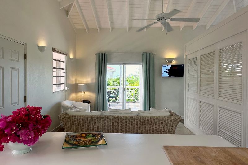 Paradise Properties - Lo Studiolo - Boons Point Estate